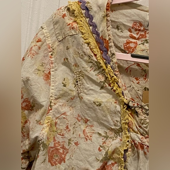 Magnolia Pearl Millie Jo Blouse - Picture 3 of 13